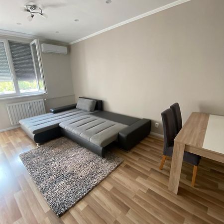 M3 Zuglo Apartment บูดาเปสต์ ภายนอก รูปภาพ